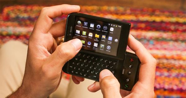 HP Android Pertama Di Dunia